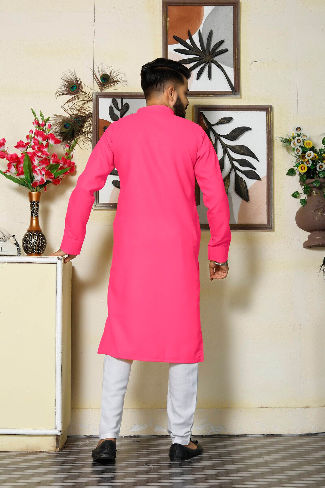 Gallant Pink Men Cotton Kurta Pyjama