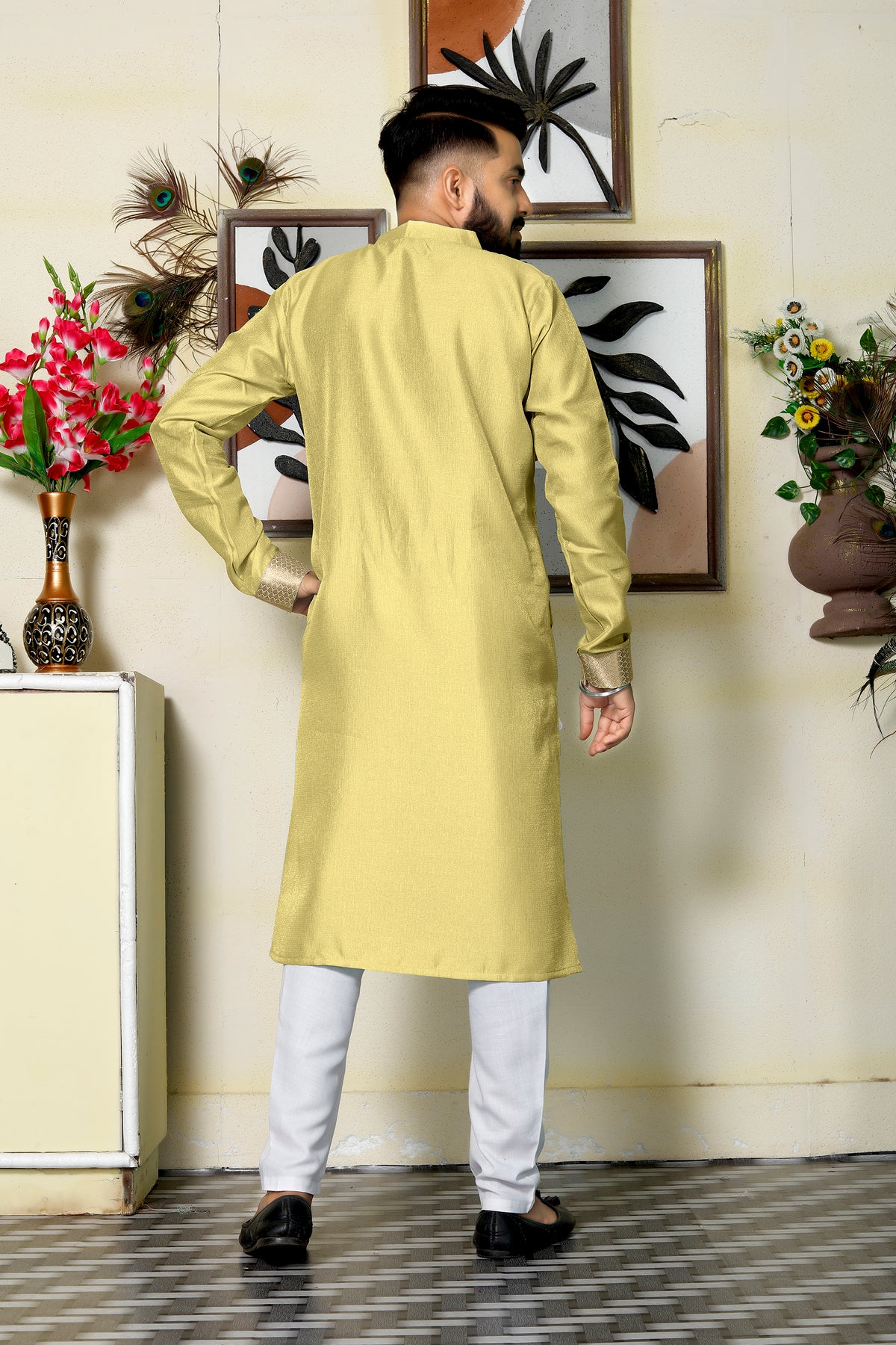 Venila Yellow Men Kurta