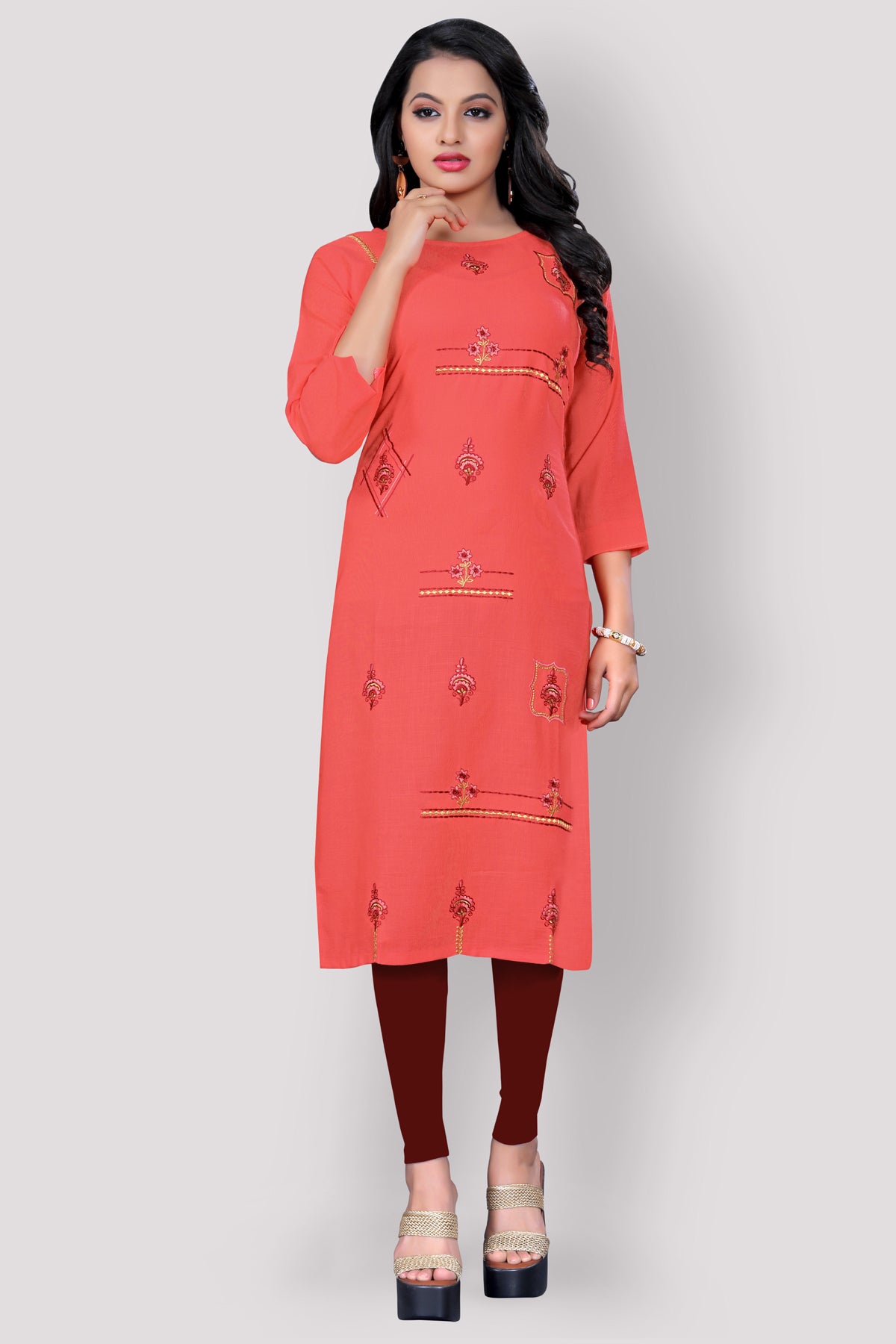 Embroidered cotton Coral Kurta