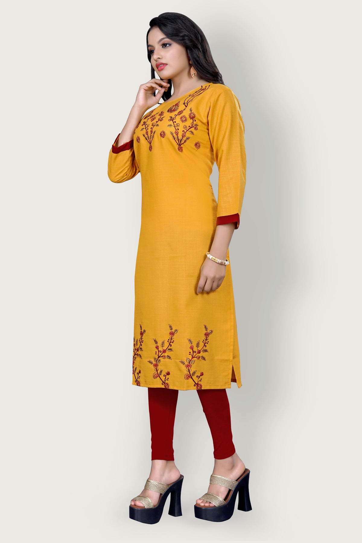 Embroidered cotton Yellow Kurta