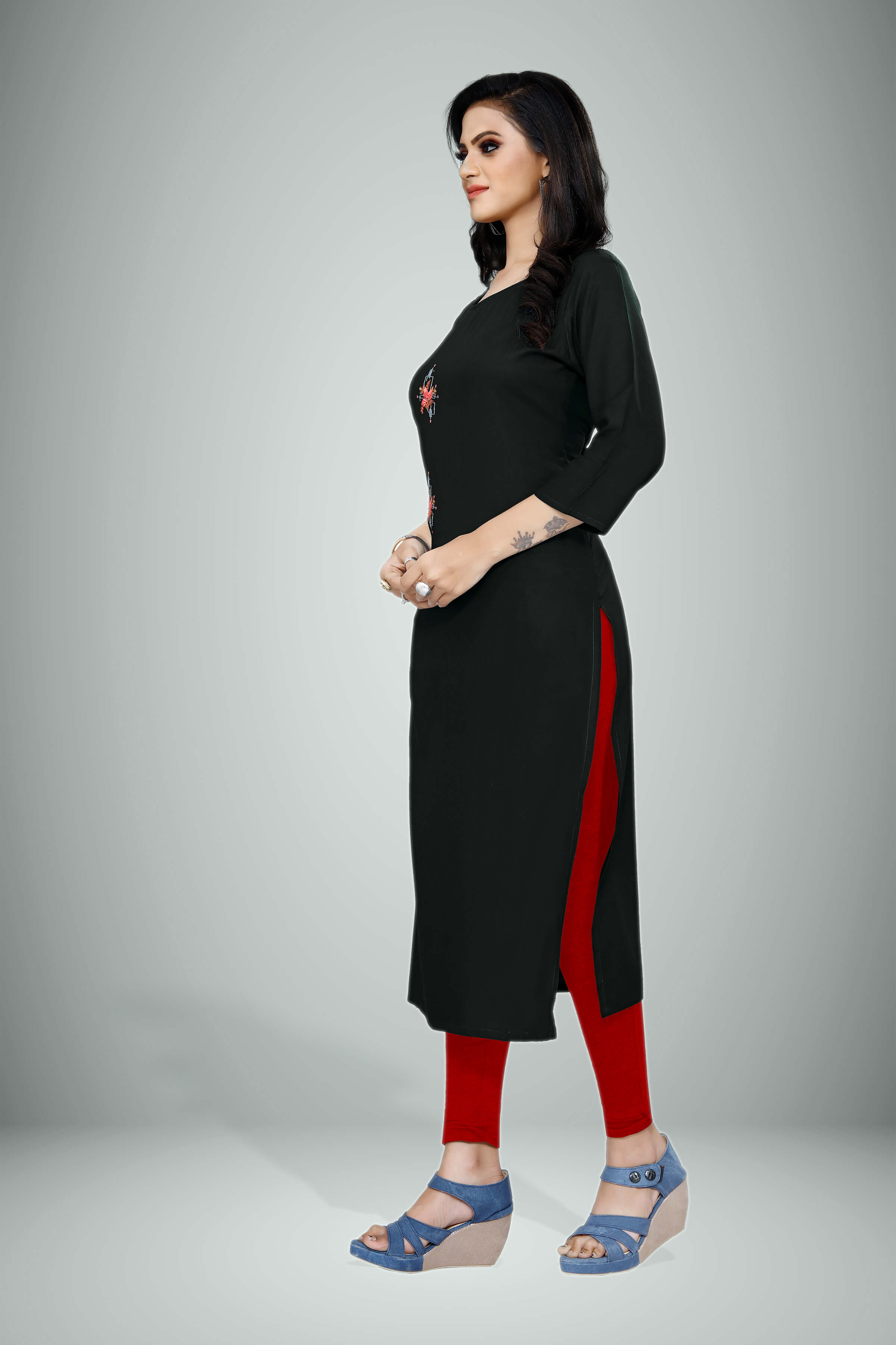 Designer kurti with stylish embroidery